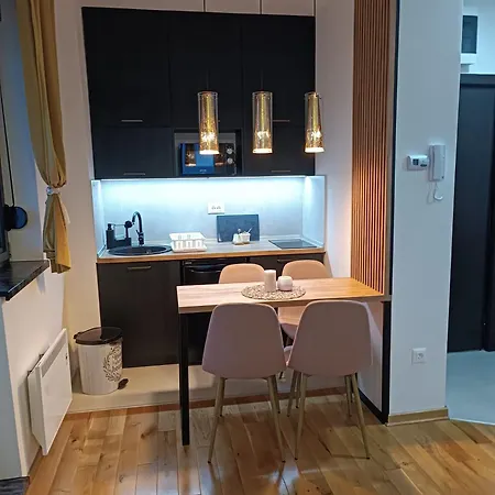 דירה Lux Relax Nalazi Se U Titovoj Palisat
