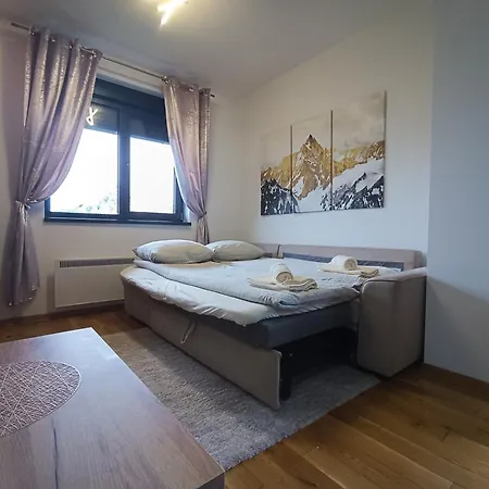 Lux Relax Nalazi Se U Titovoj דירה