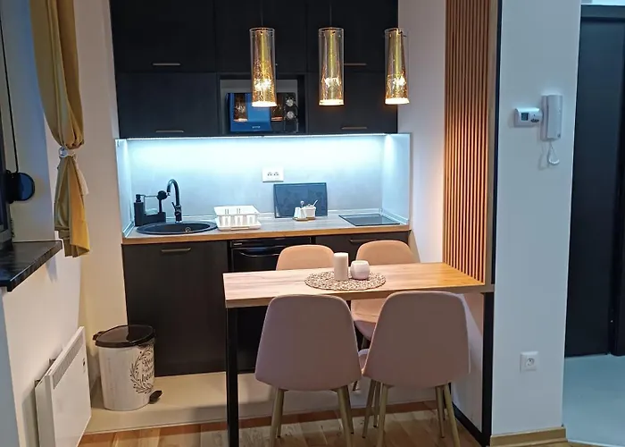 Appartamento Lux Relax Nalazi Se U Titovoj Palisat